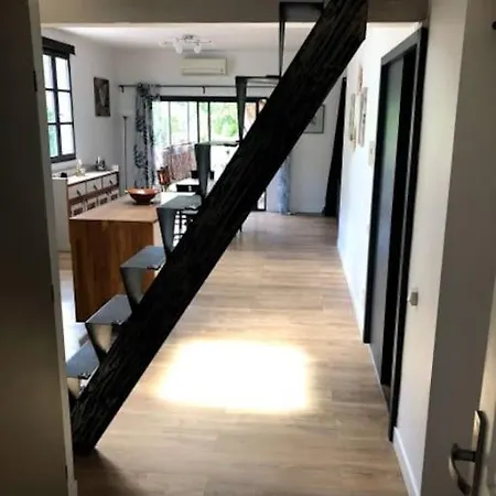 Le St Guilhem Saint-Guilhem-le-Desert