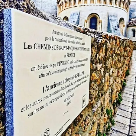 Le St Guilhem Saint-Guilhem-le-Desert