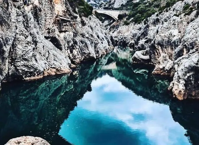 Le St Guilhem Appartement *