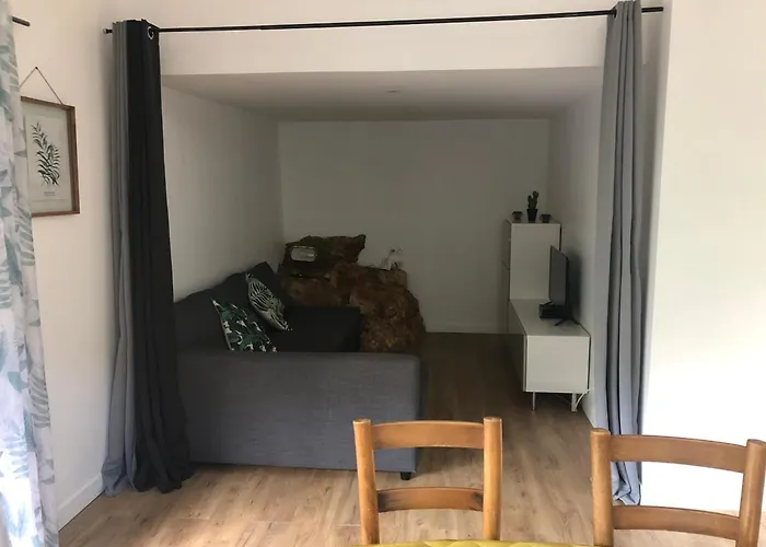 Le St Guilhem Appartement *