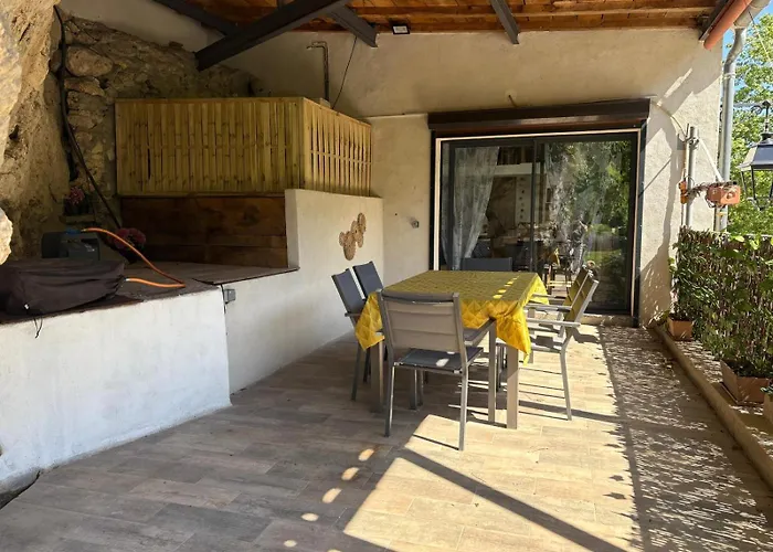 Appartement Le St Guilhem Saint-Guilhem-le-Desert